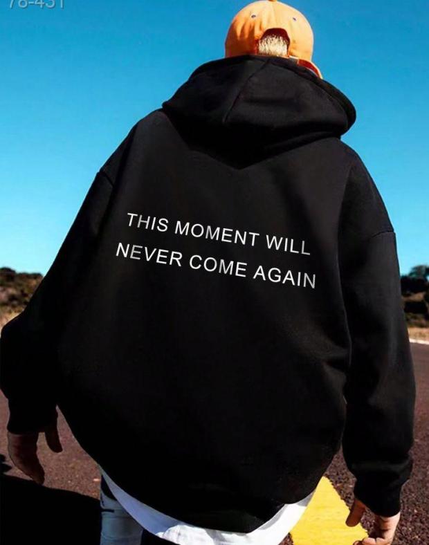 Худі чоловіче чорне оверсайз з написом This Moment Will Never Come Again