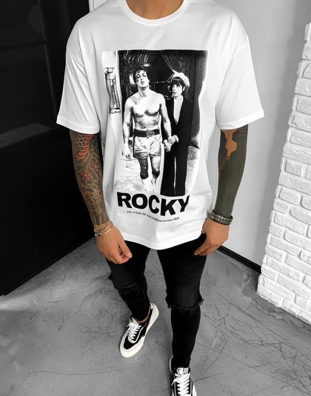 Мужская белая футболка oversize с принтом Rocky, 100% хлопок - Фото 2