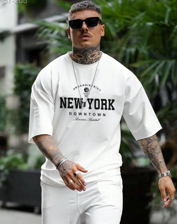 Мужская белая оверсайз футболка с принтом NEW YORK, 100% хлопок - Фото 1